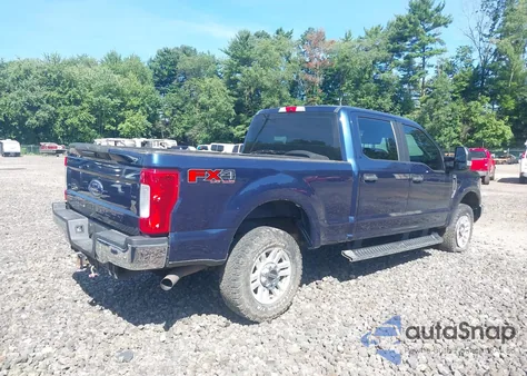 2019 Ford F-250 Xl z USA, uszkodzony, nr VIN 1FT7W2B63KEG83697